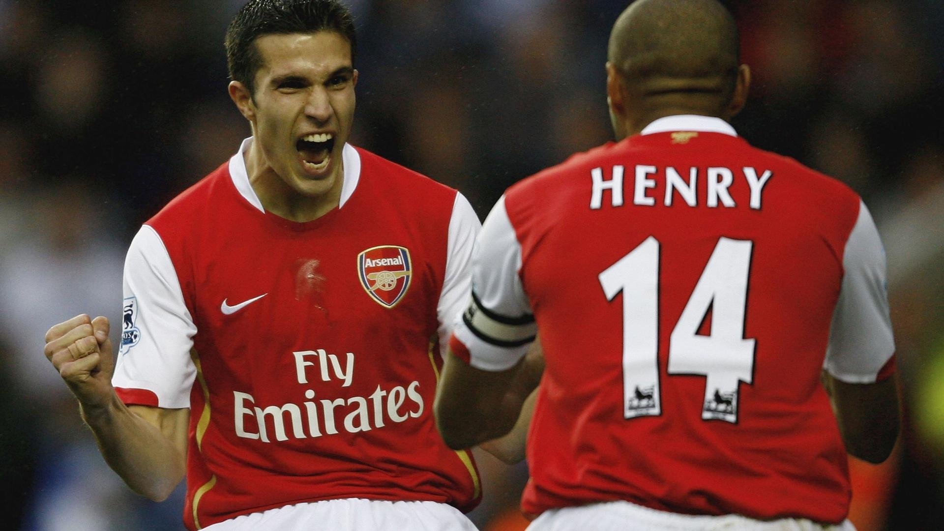 曼城3-1击败伯恩茅斯，距榜首6分！哈兰德单刀双响，10轮打进13球，曼城买哈兰德